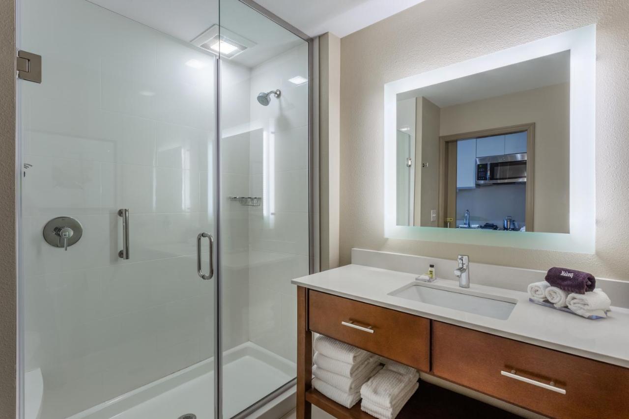 Candlewood Suites Fargo South-Medical Center By Ihg Ngoại thất bức ảnh